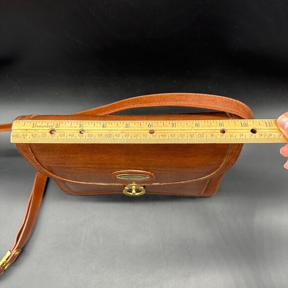 Vintage Purse Shoulder Bag Crossbody 1990s Marchino Toggle Brown Gold Toned Y2K - Picture 13 of 13